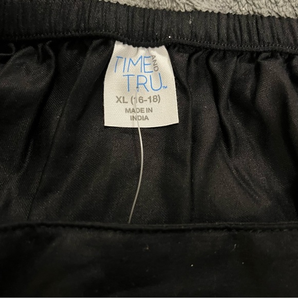 Time &Tru Skirt - Picture 4 of 5